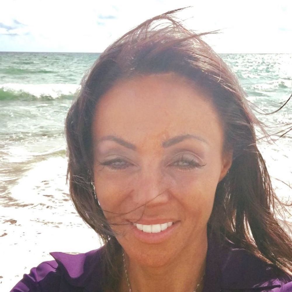 Meet your Posher, Olivia